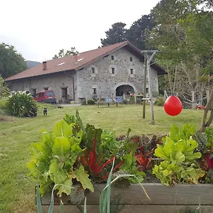 apartamentos-iparagirre.basquecountryhotels.org/